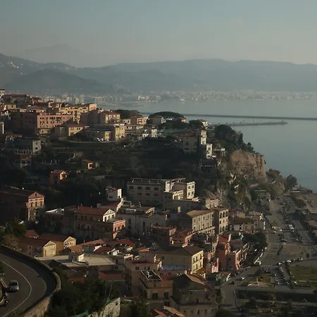 Casa de Férias La 48 Vietri