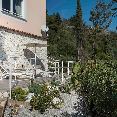 La 48 Casa de Férias *